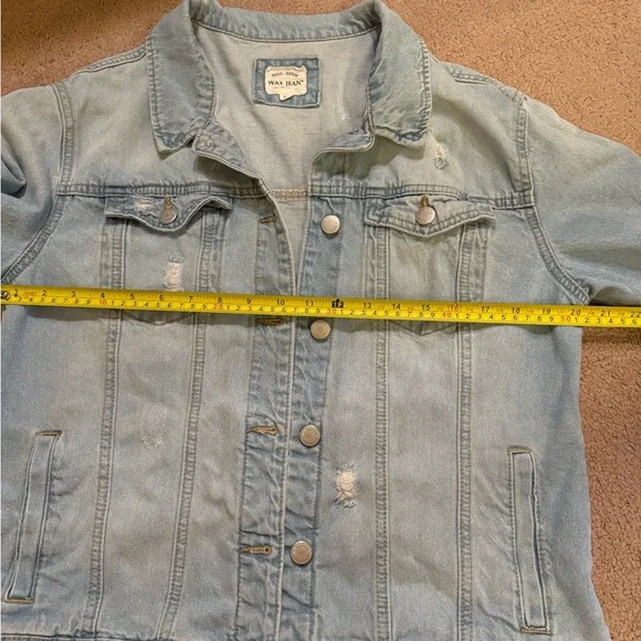 Wax Jeans Women’s Distressed Trucker Jacket - Picture 8 of 9